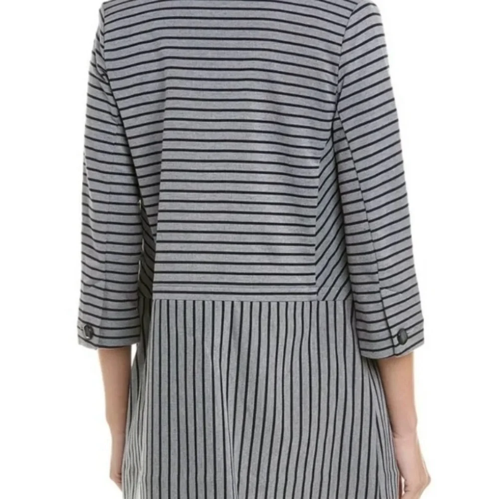 Cabi Navy and Gray Striped Car Coat Size Small